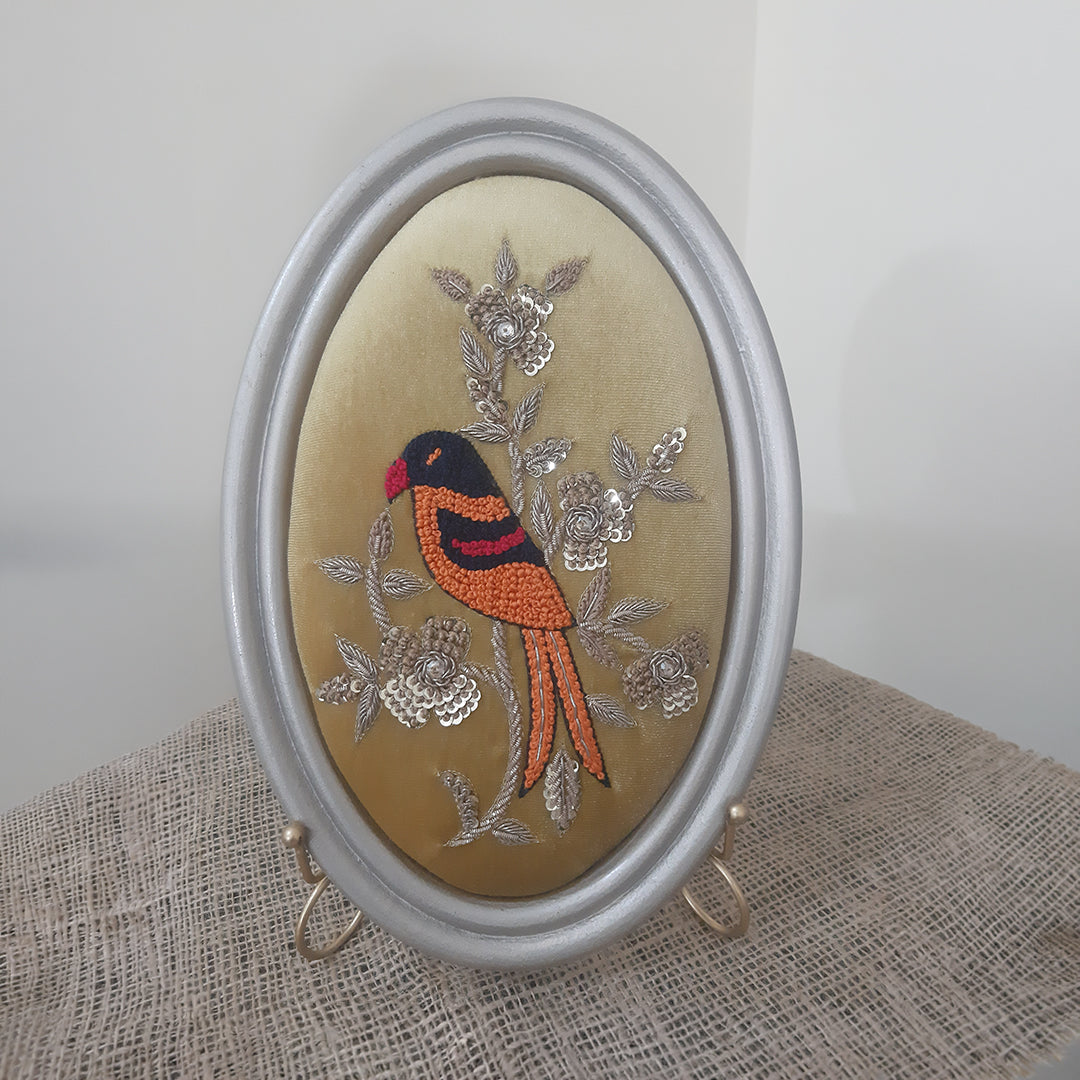 Aari Wall Hanging | Handmade Embroidered Wall Art | Set 4 (Small Oval)