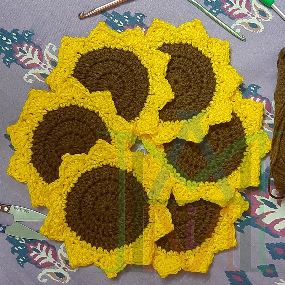 Hand-crafted crochet Tea / Water Trivets / Coasters with Tissue Box Cover